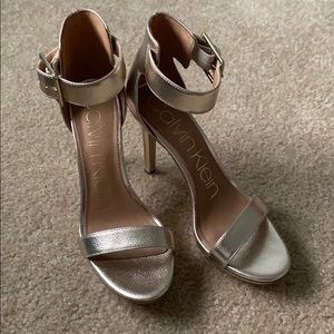Women Calvin Klein Gold Heels Size 7.5